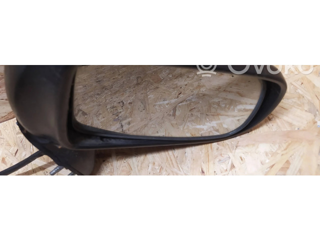 Зеркало электрическое        Mazda Premacy     