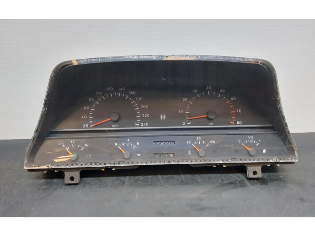 Přístrojová deska Alfa Romeo 164