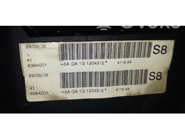 Подушка безопасности водителя 6394001   Citroen Saxo