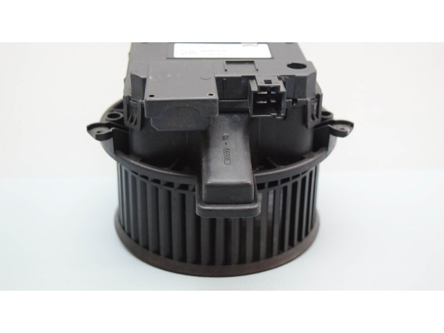 Вентилятор печки 4M1820021 Audi Q5 SQ5