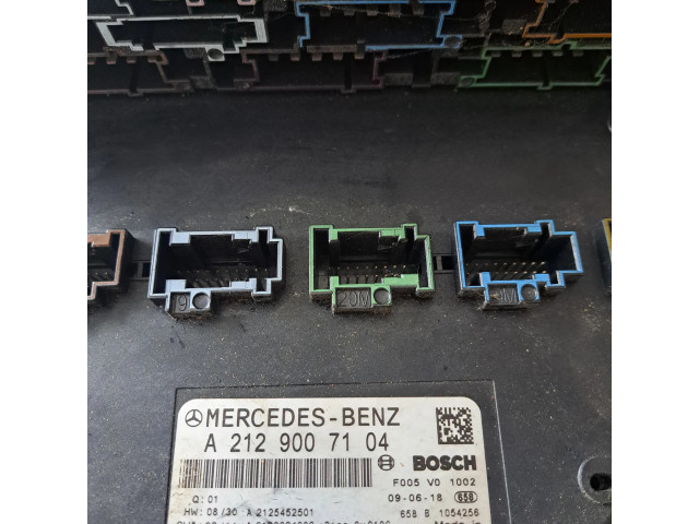 Pojistková skříňka A0025427219, A0025428719 Mercedes-Benz E A207 2009