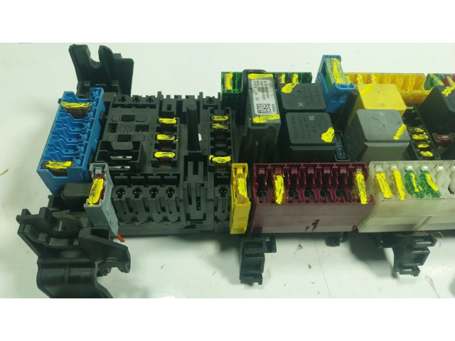 Pojistková skříňka Řídící jednotka BSM A2469067200, A24654027 Mercedes-Benz GLA W156 2018