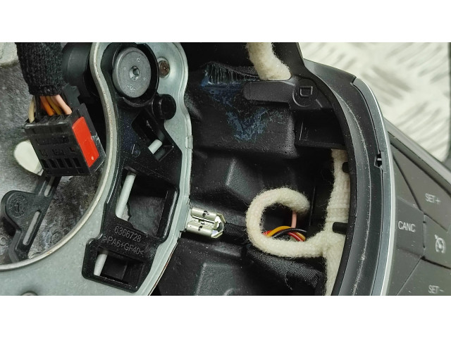 Volant Fiat 500L 2018 636672700C, 636673400C