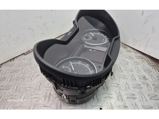 Přístrojová deska Skoda Octavia Mk3 (5E) 2019 5E0920981F