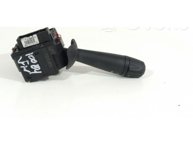 Ручка стеклоочистителей 8201168008   Dacia Logan II