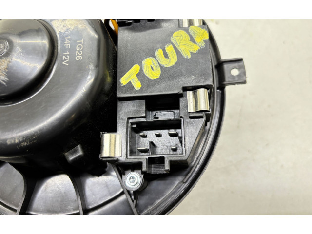 Вентилятор печки Volkswagen Touran I