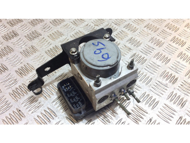 Блок АБС 4451071030, 13511019490   Toyota  Hilux (AN10, AN20, AN30)  2008-2011 года