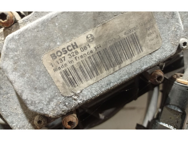 Вентилятор радиатора     1137328081, 8649634    Volvo V70 