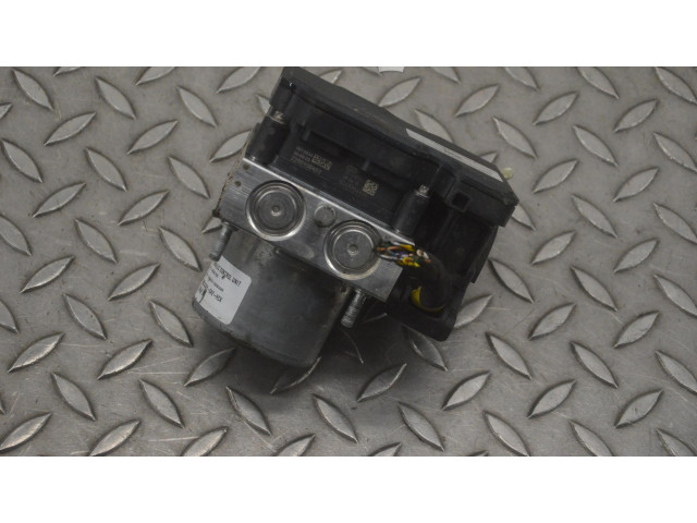 Jednotka ABS 104474500B   Tesla Model Y 2022