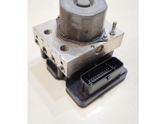 Блок АБС 670032973 Maserati Ghibli 2013 - года