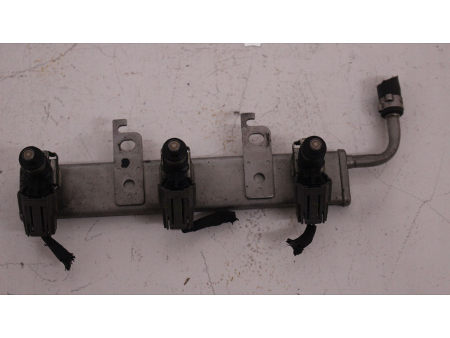 Топливная рампа A1320101200 Smart ForTwo II