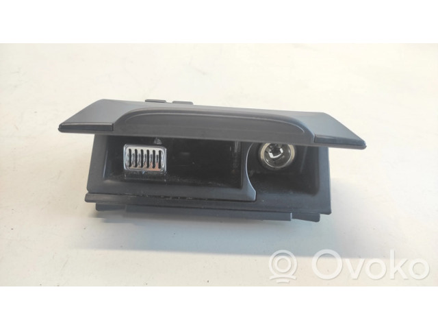 Пепельница