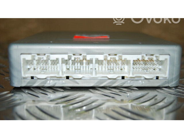 Блок управления двигателя L32718881J Mazda 6