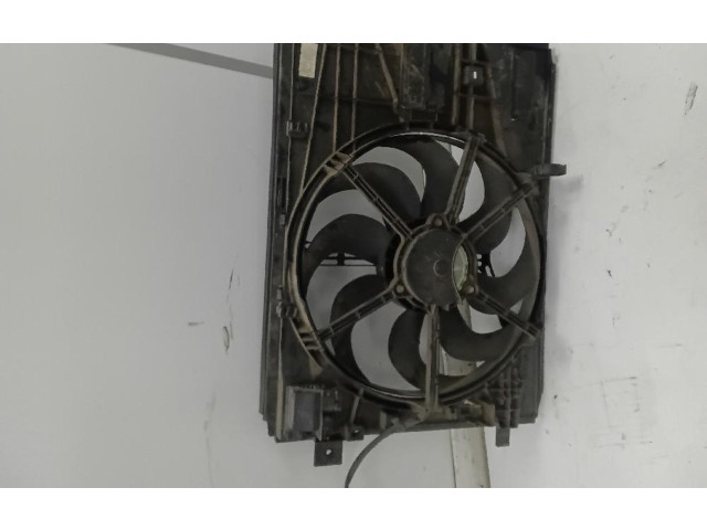 Вентилятор радиатора 982922058000 Citroen Berlingo