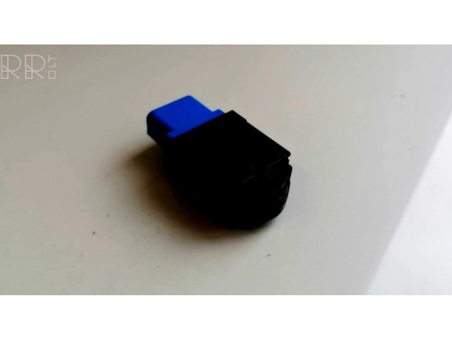 Включатель регулировки высоты фонарей