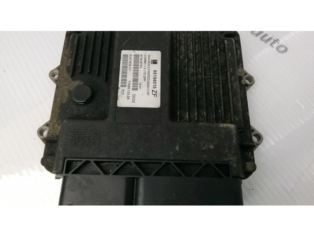 Блок управления двигателя 55194015, 55194015ZF Opel Corsa D