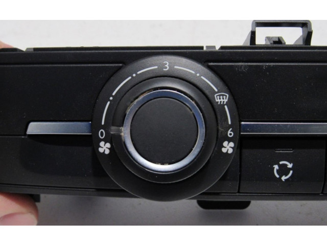 Блок управления климат-контролем 98340416ZD, 35250501 Peugeot Partner III