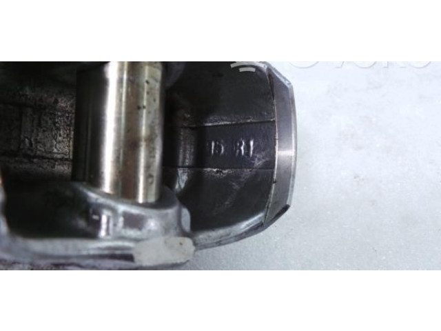 Поршень 15R1 Volkswagen Golf VI