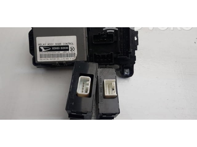 Комплект блоков управления    Daihatsu Trevis