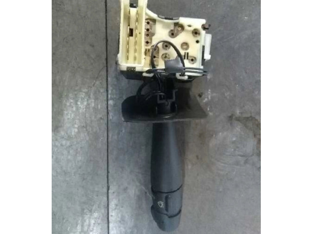 Ручка стеклоочистителей 37001A Renault Scenic RX