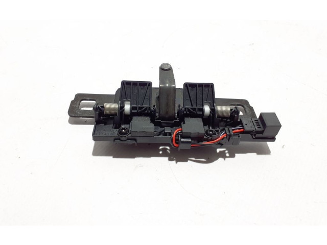 Замок багажника 80A827507A    Audi Q7 4M 2015 -  года