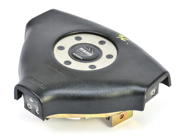 Подушка безопасности водителя AS5Z12005015 Mitsubishi FTO