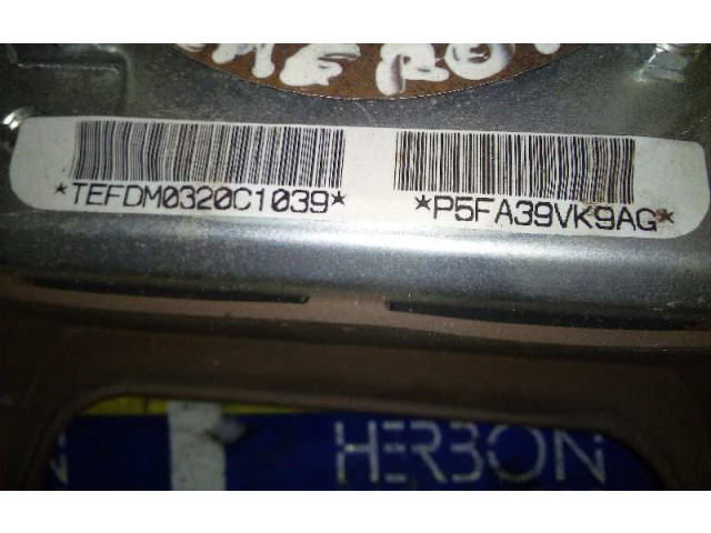 Подушка безопасности водителя TEFDM0320C1039   Jeep Grand Cherokee (WJ)