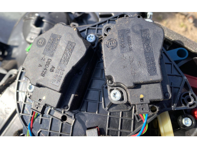 Вентилятор печки P31267866, 6G9N19E616 Volvo V70