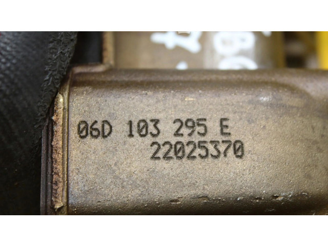 Масляный насос   06B103535F  Audi A6 S6 C6 4F 