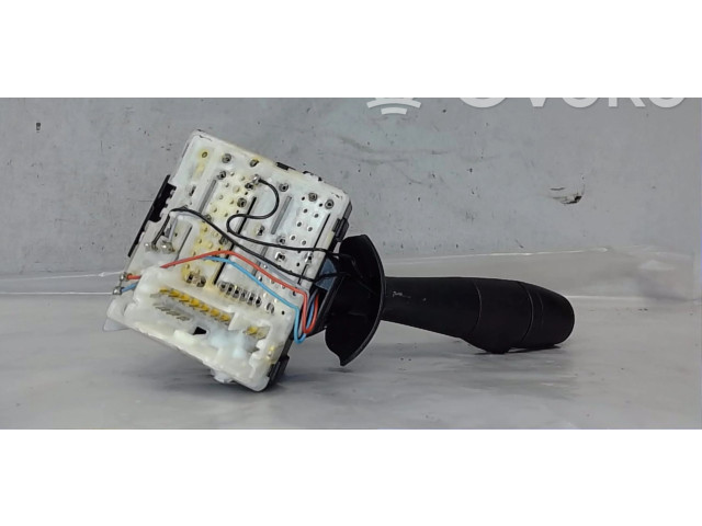 Ручка стеклоочистителей 252607202R   Renault Trafic III (X82)