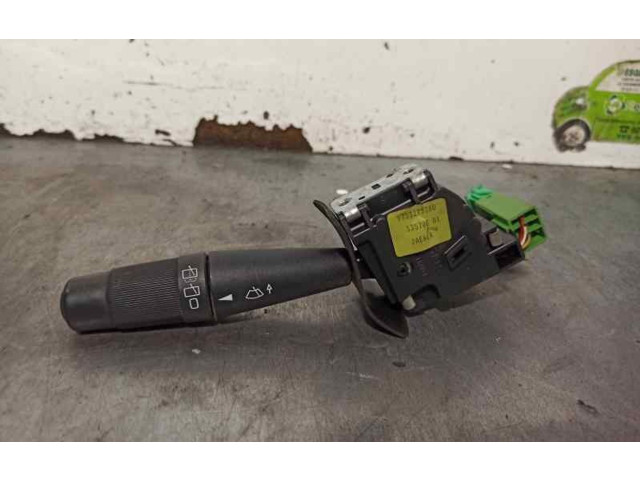 Ручка стеклоочистителей 9753275380, 33570001 Mazda 3 I