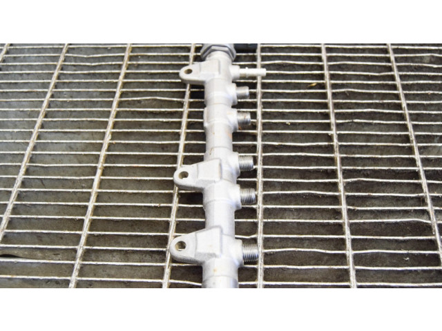 Vstřikovací lišta 0445214315, 8514154   BMW X1 F48 F49  pro naftový motor 2.0 B47 C20 A 