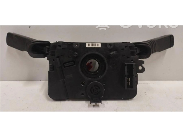 Переключатель дворников 13250224, 0090086 Opel Zafira B