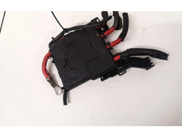 Ящик предохранителей (комплект)    Volvo V50