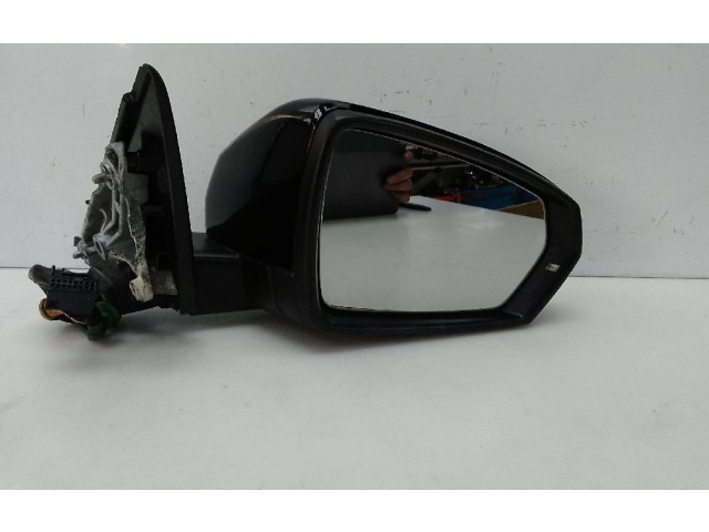 Зеркало электрическое Audi A1 2018 - года