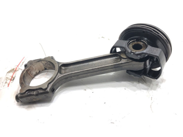 Поршень с шатуном K9K646 Renault Clio IV