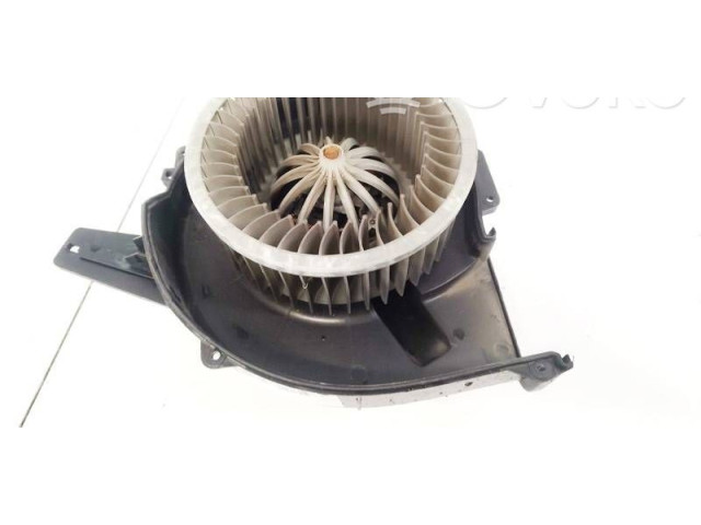 Вентилятор печки       Skoda Fabia Mk2 (5J)
