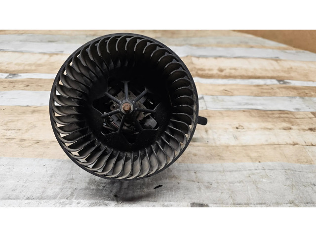 Вентилятор печки 41008963F Skoda Octavia Mk2 (1Z)