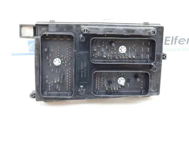 Pojistková skříňka 13206747, 13206747 Opel Zafira B 2006