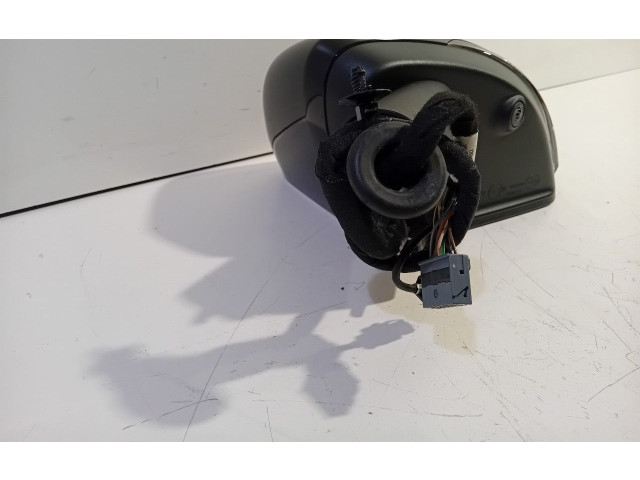 Зеркало электрическое Volvo XC40 - года