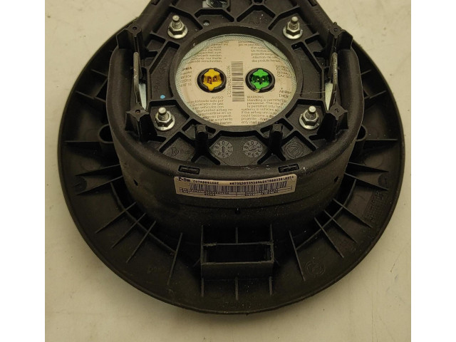 Подушка безопасности водителя    Fiat Idea