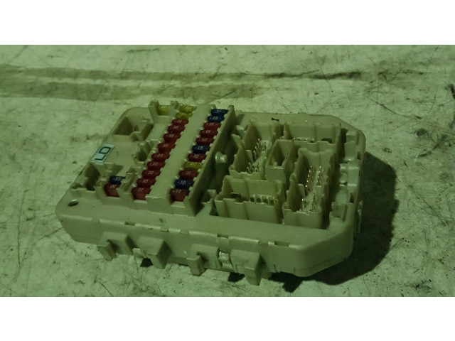 Блок предохранителей Infiniti Q45 III