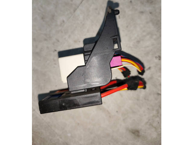 Блок предохранителей 4F1937503 Audi A6 S6 C6 4F