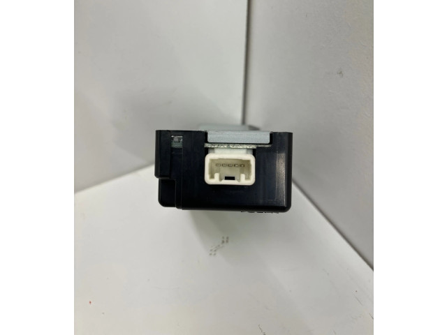 Блок управления климат-контролем 88831AG030, 2513009020   Subaru Outback