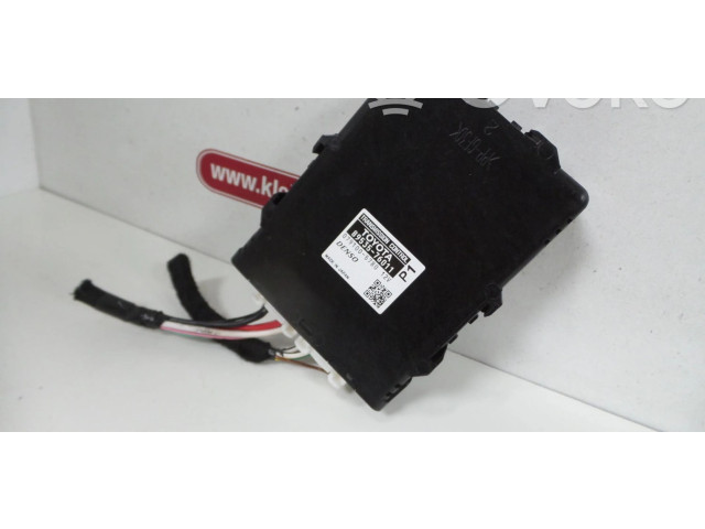 Блок управления коробкой передач 8953576011 Lexus CT 200H