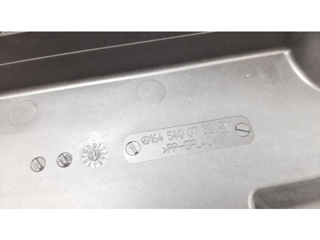 Блок предохранителей  1645400624, 1645400782   Mercedes-Benz ML W164    