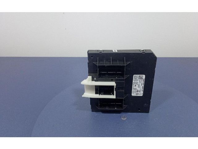 Блок комфорта 5Q0937086CE, 5Q0937086CE Skoda Superb B5 (3U)