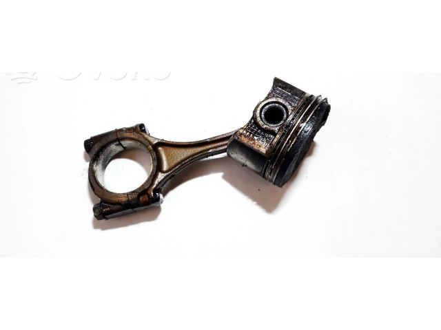 Поршень с шатуном Lexus IS 200-300 для бензинового двигателя 2.0