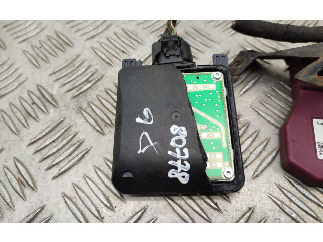 Датчик слепых зон 2Q0907686D, 5E0035497   Skoda Octavia Mk4