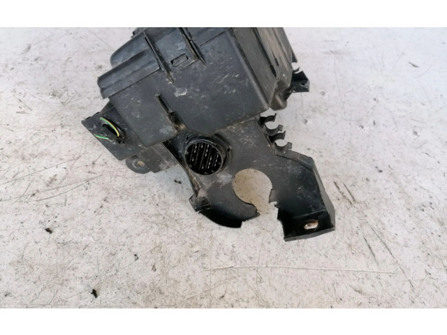 Блок предохранителей  1478069080   Peugeot Expert    